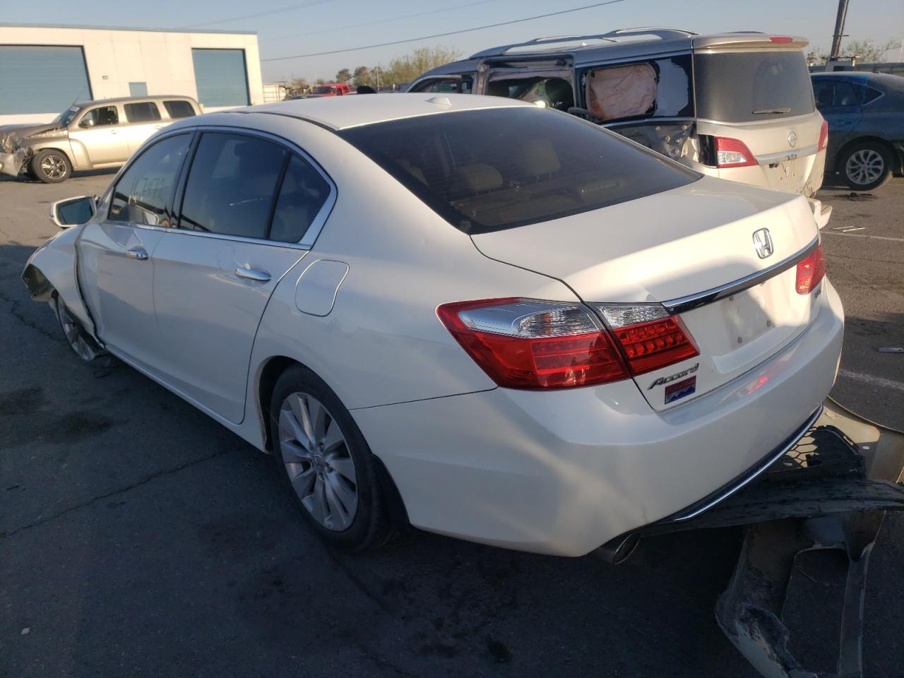 Photo 3 from auction – 2013 HONDA ACCORD EXL with VIN 1HGCR3F80DA024012