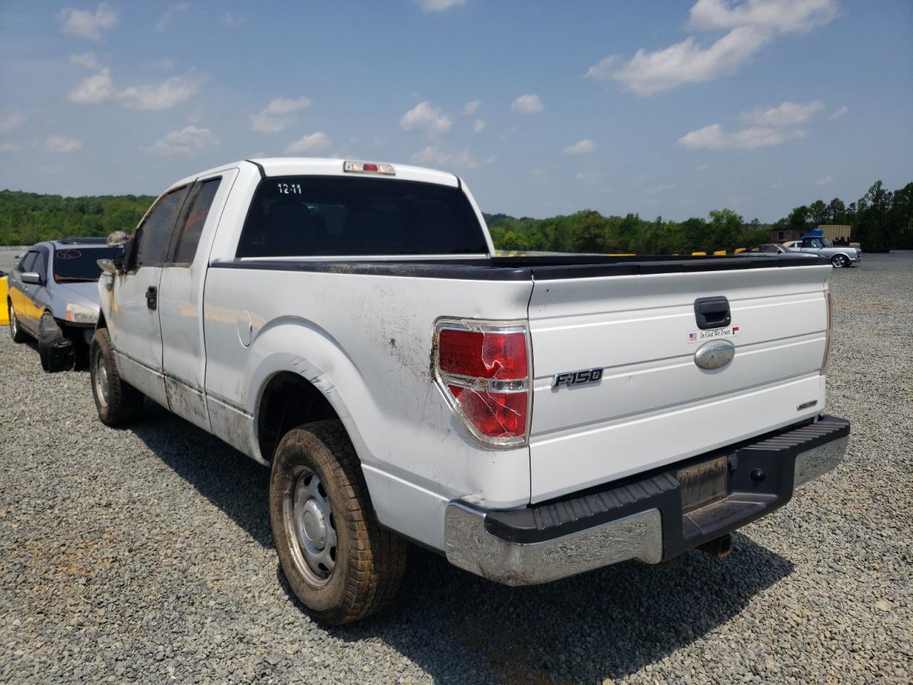 Photo 3 from auction – 2011 FORD F150 SUPER with VIN 1FTFX1EF6BFB04288