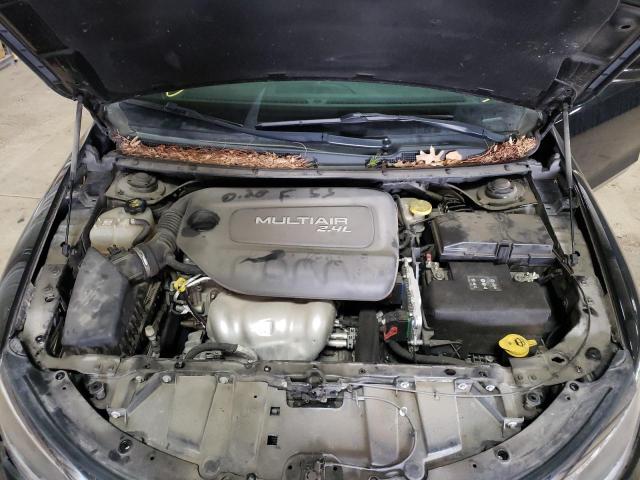 Photo 7 from auction – 2015 CHRYSLER 200 LIMITE with VIN 1C3CCCAB2FN566652