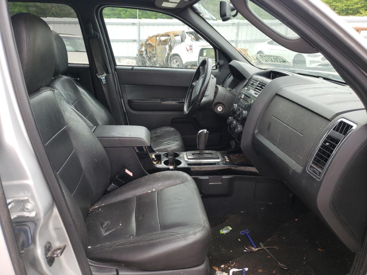 Photo 5 from auction – 2012 FORD ESCAPE LIM with VIN 1FMCU0E72CKC15763