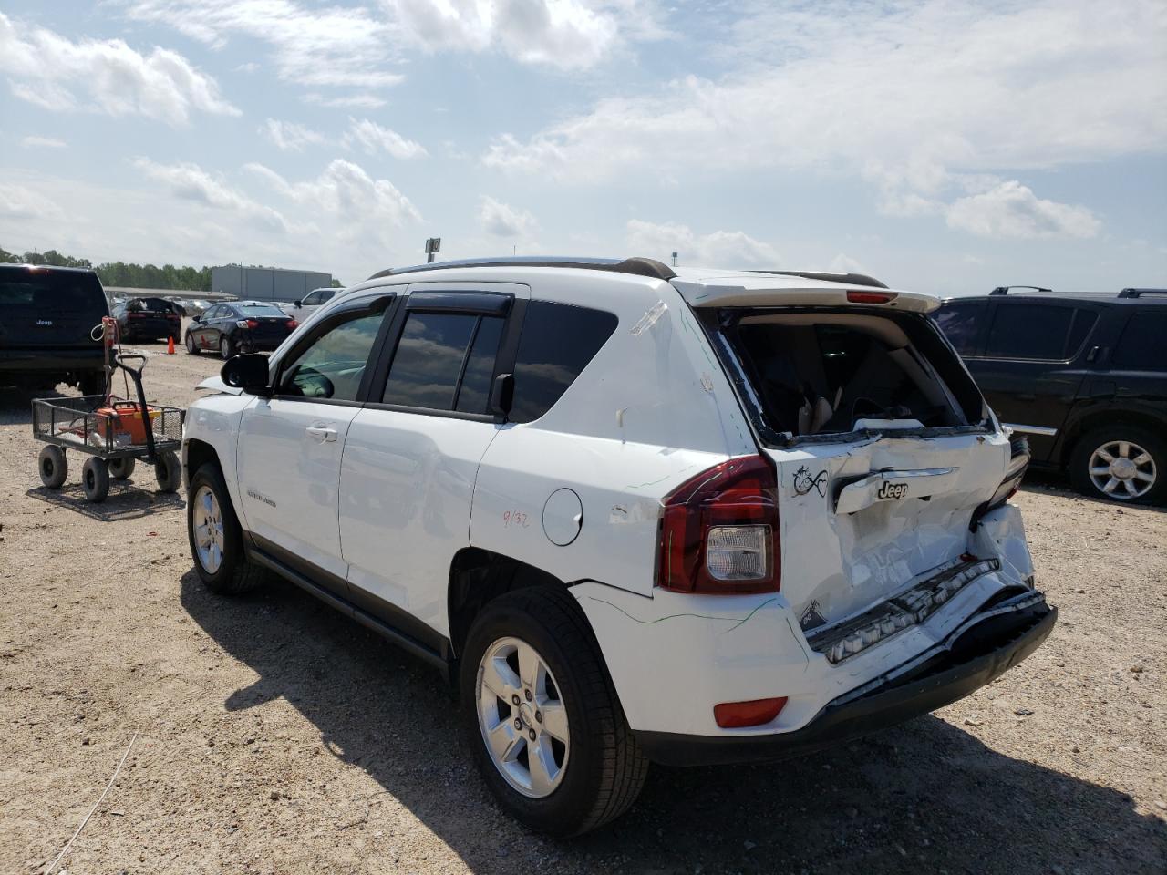 Photo 3 from auction – 2015 JEEP COMPASS SP with VIN 1C4NJCBA2FD138425