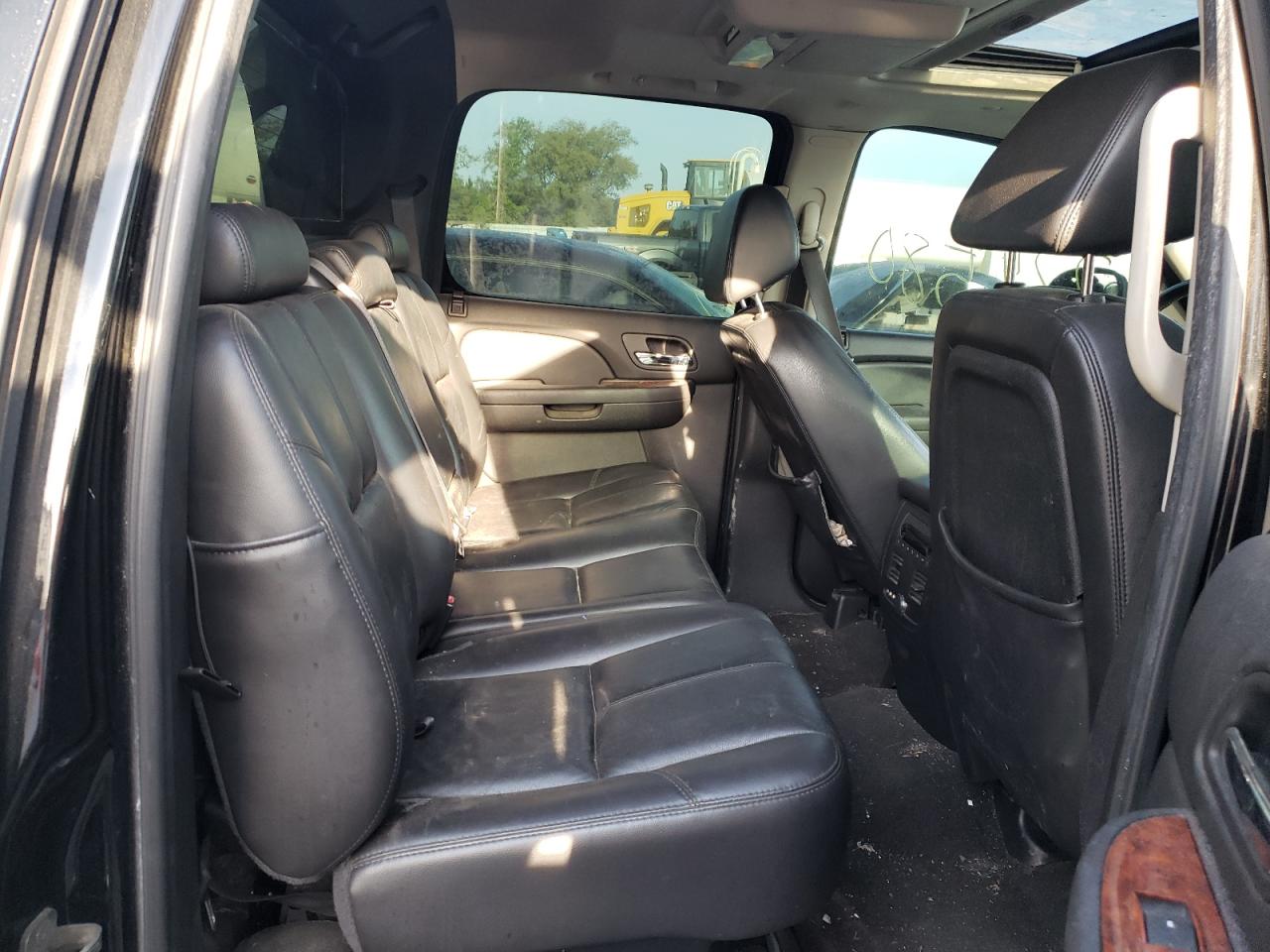 Photo 6 from auction – 2008 CHEVROLET AVALANCHE with VIN 3GNFK12398G263491