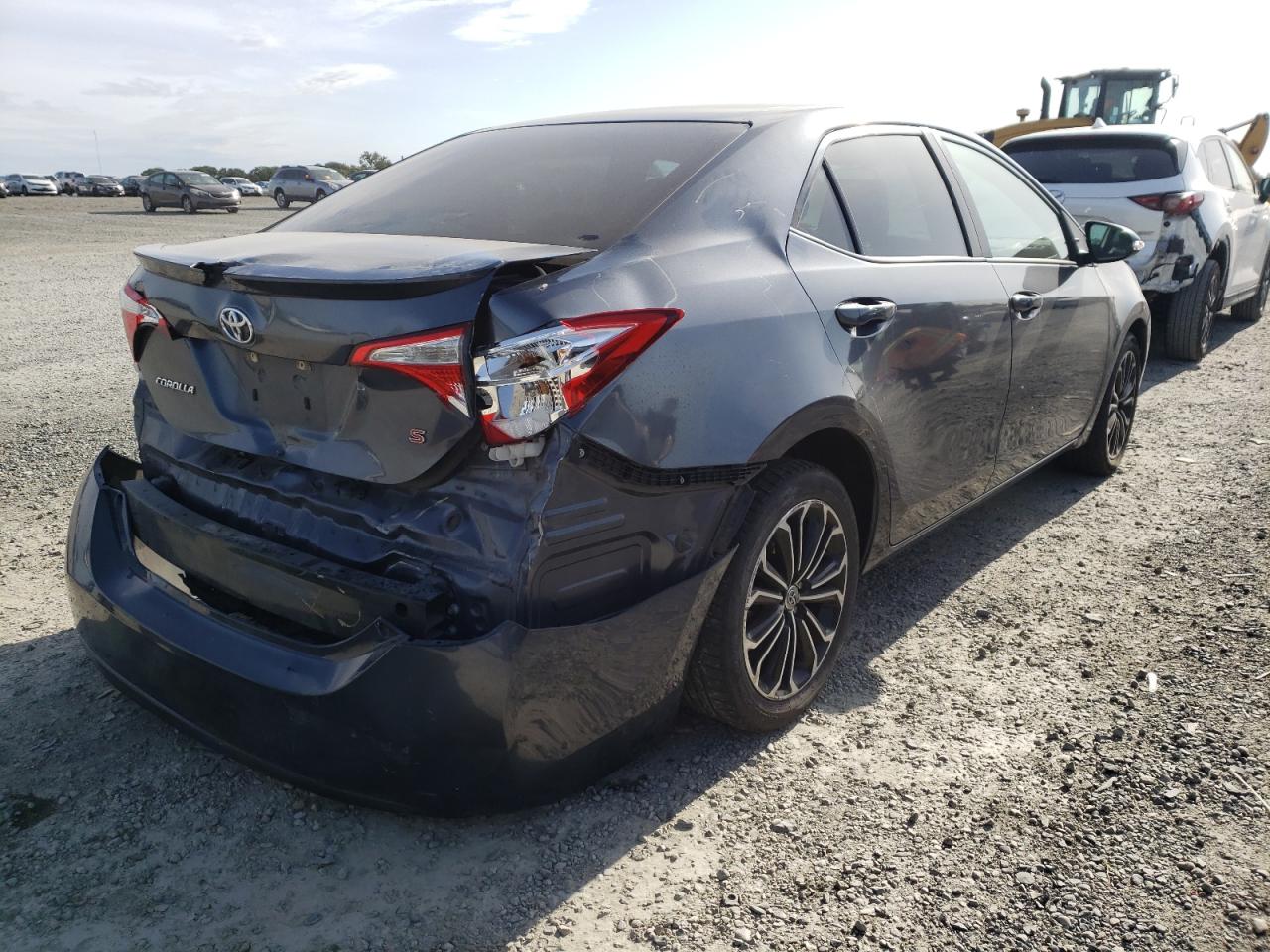 Photo 4 from auction – 2015 TOYOTA COROLLA L with VIN 5YFBURHE1FP346784