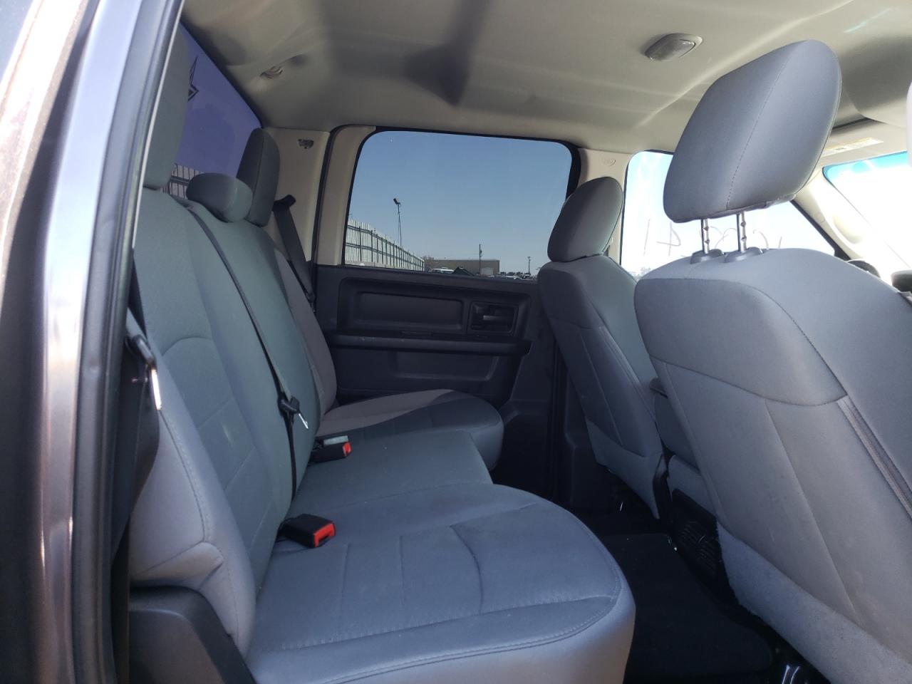 Photo 6 from auction – 2014 RAM 1500 ST with VIN 1C6RR7KT3ES203500