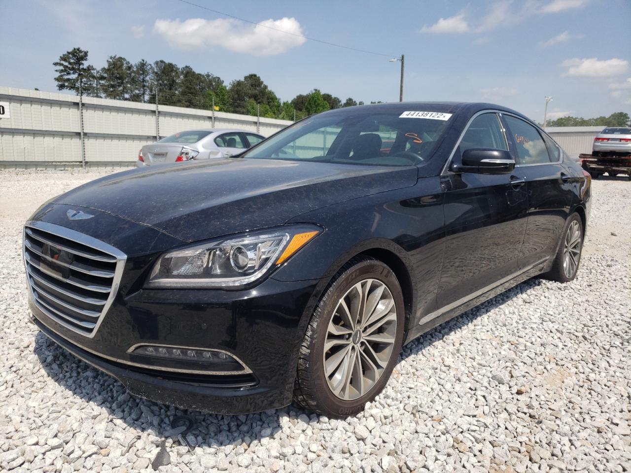 Photo 2 from auction – 2016 HYUNDAI GENESIS 3. with VIN KMHGN4JE8GU129877