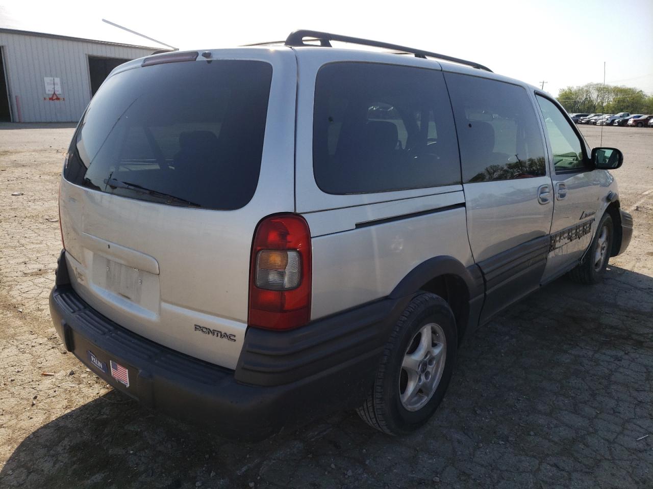 Photo 4 from auction – 2003 PONTIAC MONTANA with VIN 1GMDX03E93D132848
