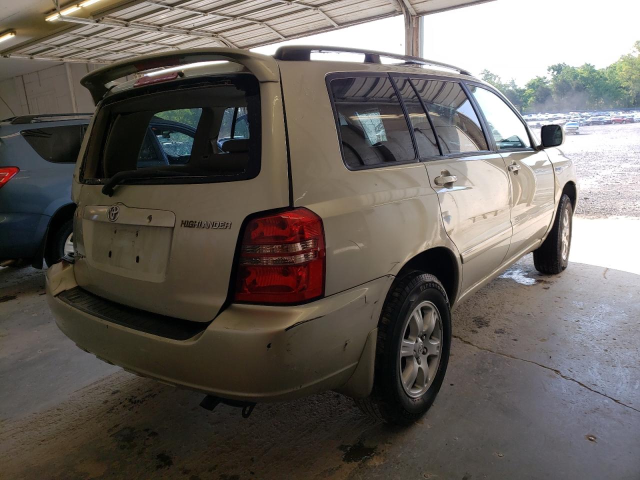 Photo 4 from auction – 2003 TOYOTA HIGHLANDER with VIN JTEHF21A930128063