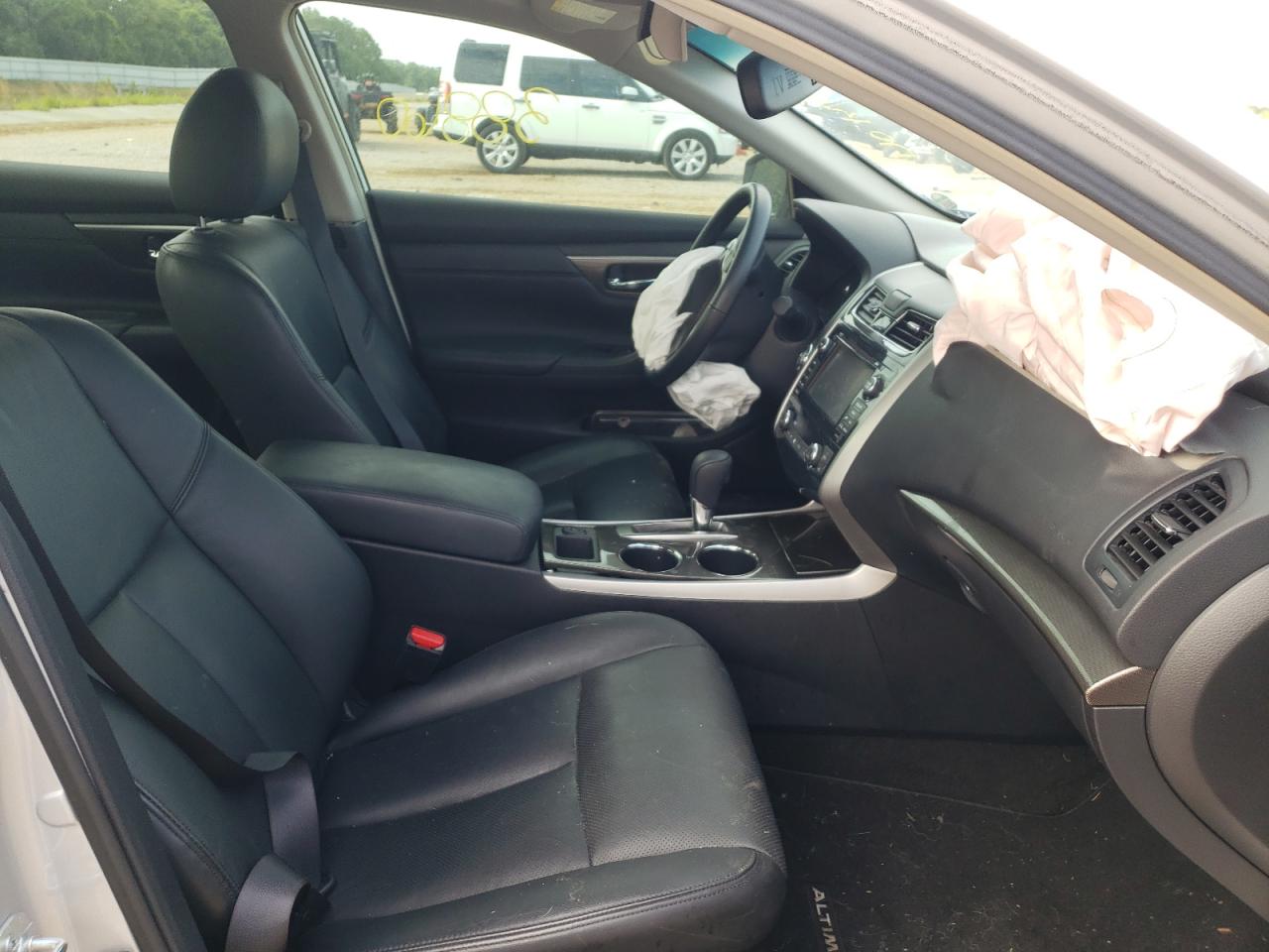 Photo 5 from auction – 2013 NISSAN ALTIMA 2.5 with VIN 1N4AL3AP1DC275847