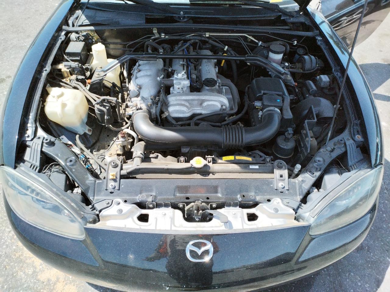 Photo 7 from auction – 2001 MAZDA MX-5 MIATA with VIN JM1NB353X10215469