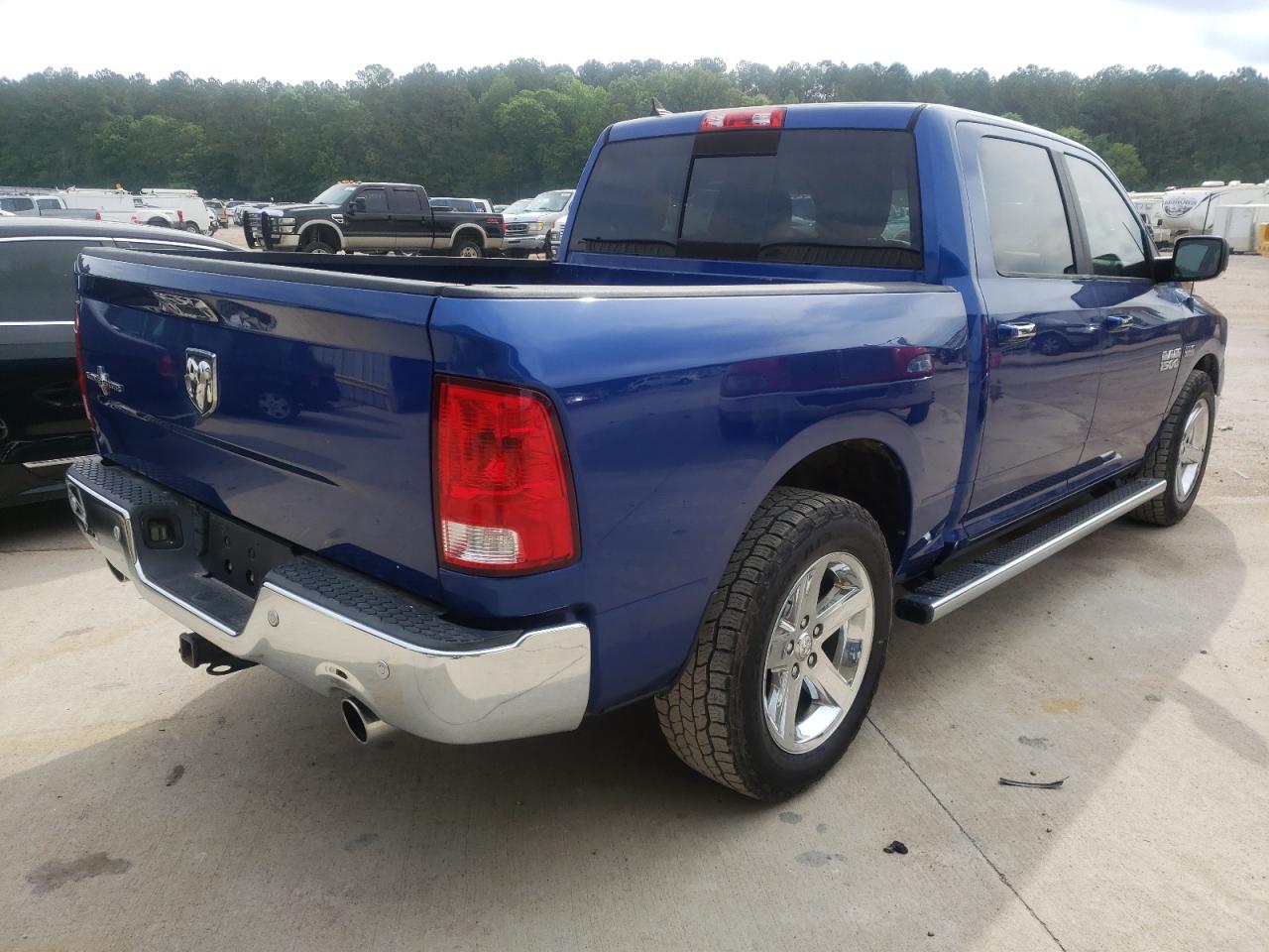 Photo 4 from auction – 2015 RAM 1500 SLT with VIN 1C6RR6LT9FS582657