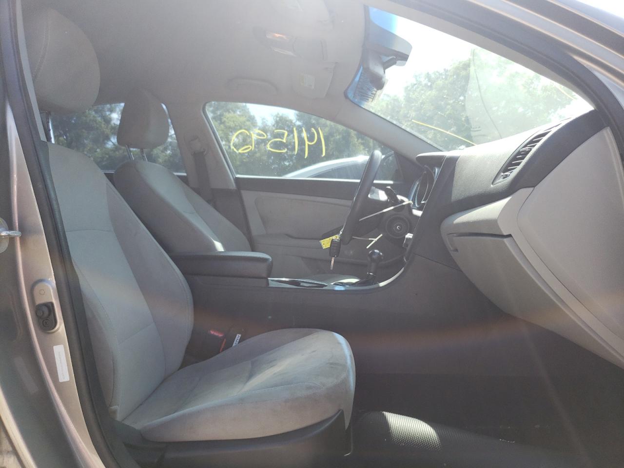 Photo 5 from auction – 2015 KIA OPTIMA LX with VIN 5XXGM4A77FG516479