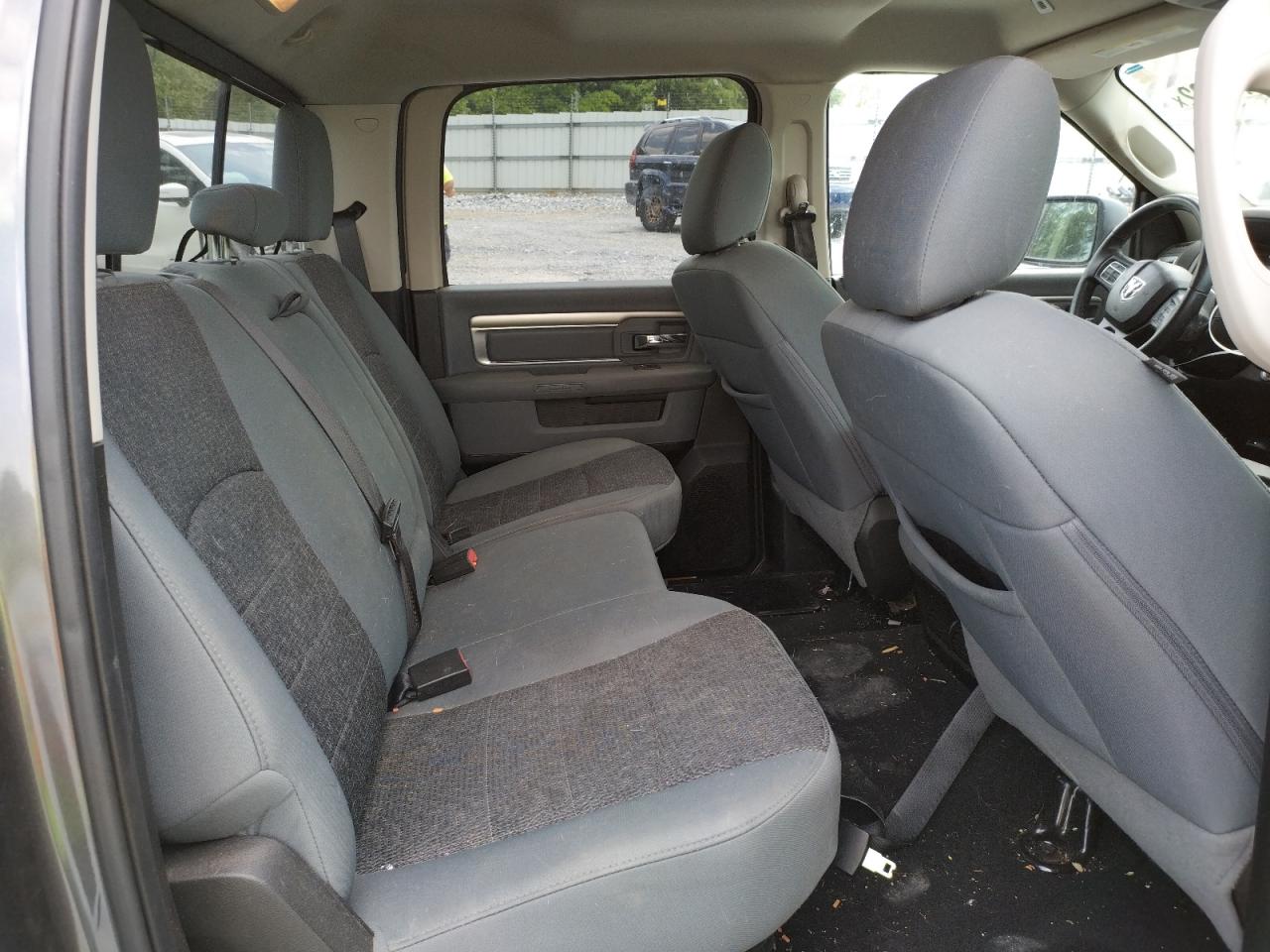 Photo 6 from auction – 2019 RAM 1500 CLASS with VIN 1C6RR7LTXKS536013