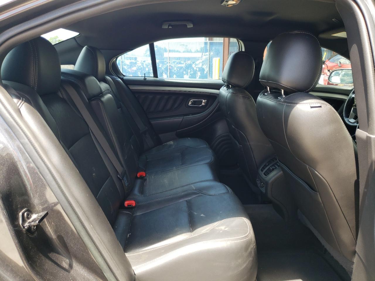 Photo 6 from auction – 2015 FORD TAURUS SEL with VIN 1FAHP2E89FG103965