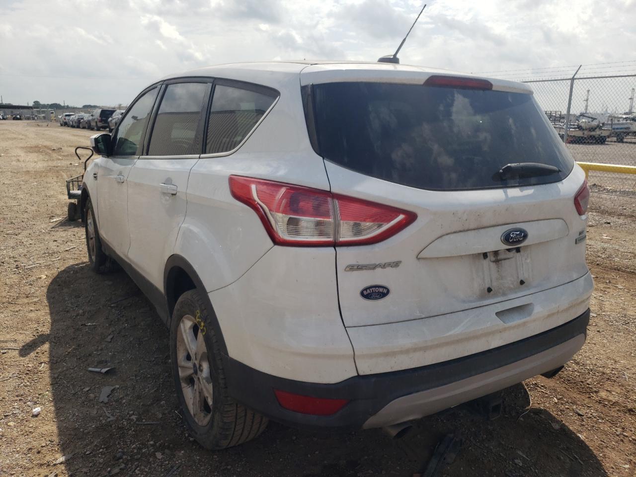Photo 3 from auction – 2014 FORD ESCAPE SE with VIN 1FMCU0GX5EUB28976