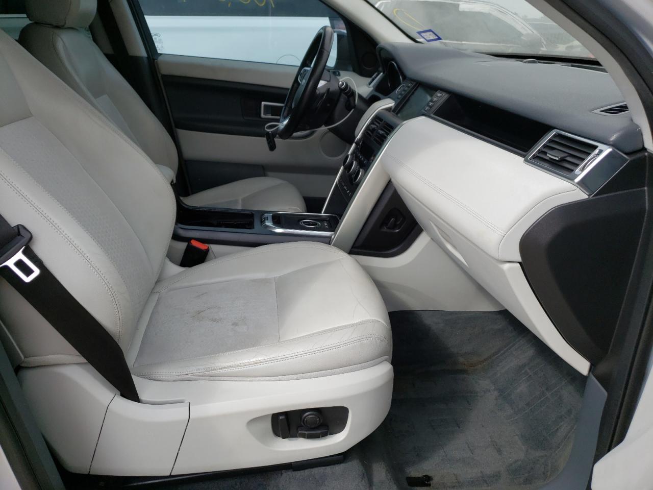 Photo 5 from auction – 2016 LAND ROVER DISCOVERY with VIN SALCP2BG0GH579672