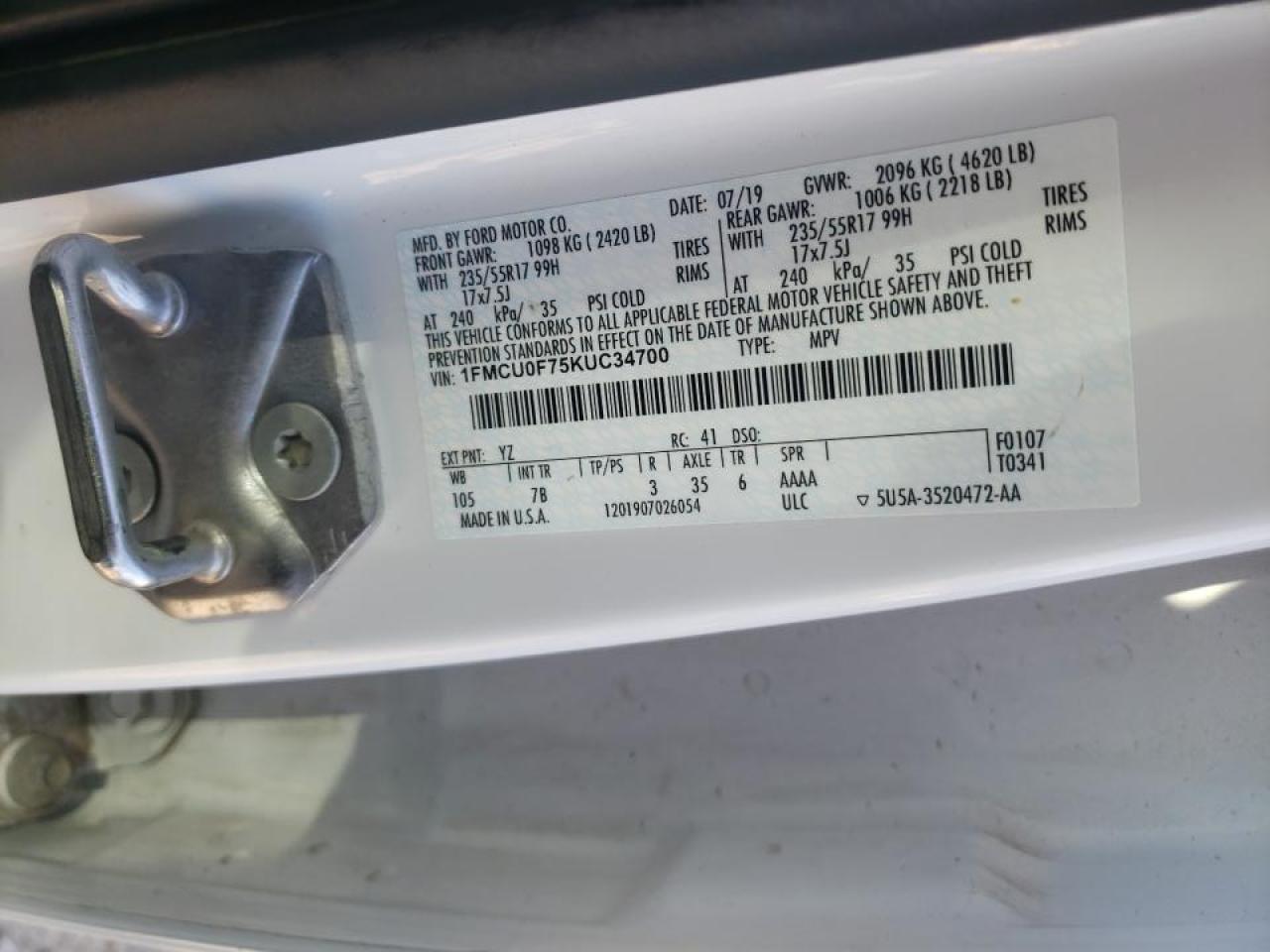 Photo 10 from auction – 2019 FORD ESCAPE S with VIN 1FMCU0F75KUC34700