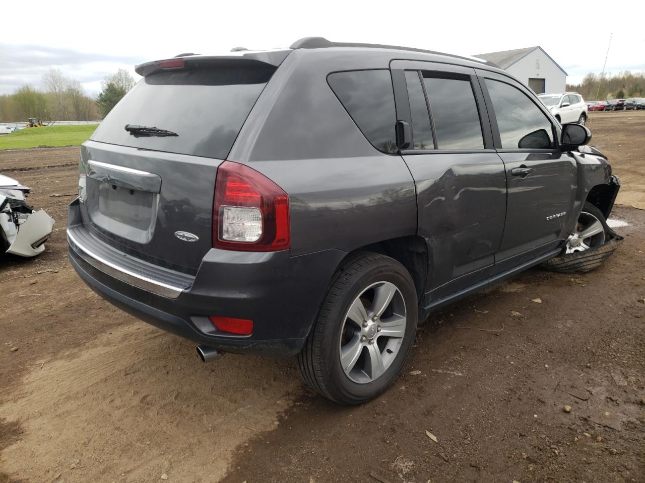 Photo 4 from auction – 2017 JEEP COMPASS LA with VIN 1C4NJDEB5HD109207