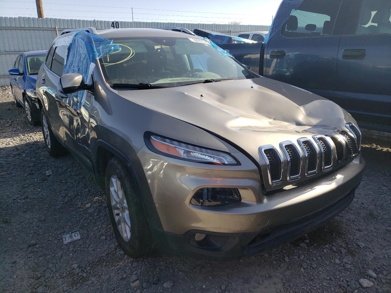 JEEP CHEROKEE L 2018 with VIN 1C4PJLLB1JD584199 - Photo from auction