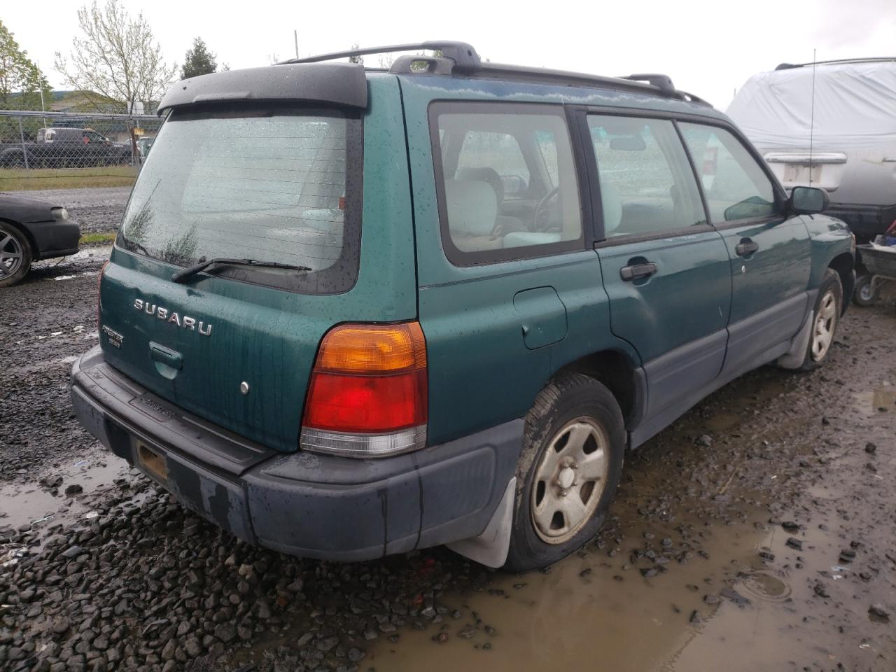 Photo 4 from auction – 1999 SUBARU FORESTER with VIN JF1SF6359XG738677