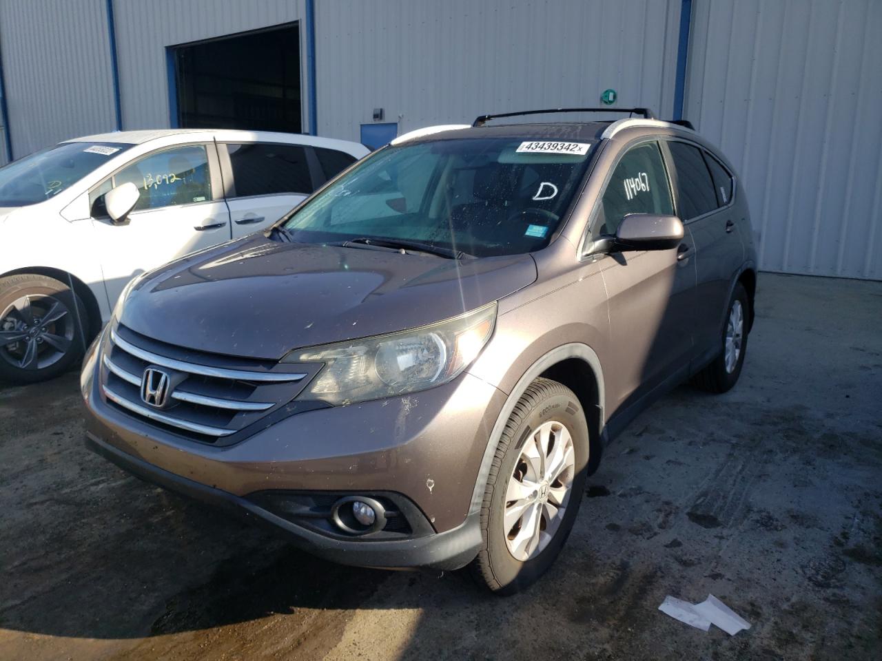Photo 2 from auction – 2013 HONDA CR-V EXL with VIN 5J6RM3H78DL014693