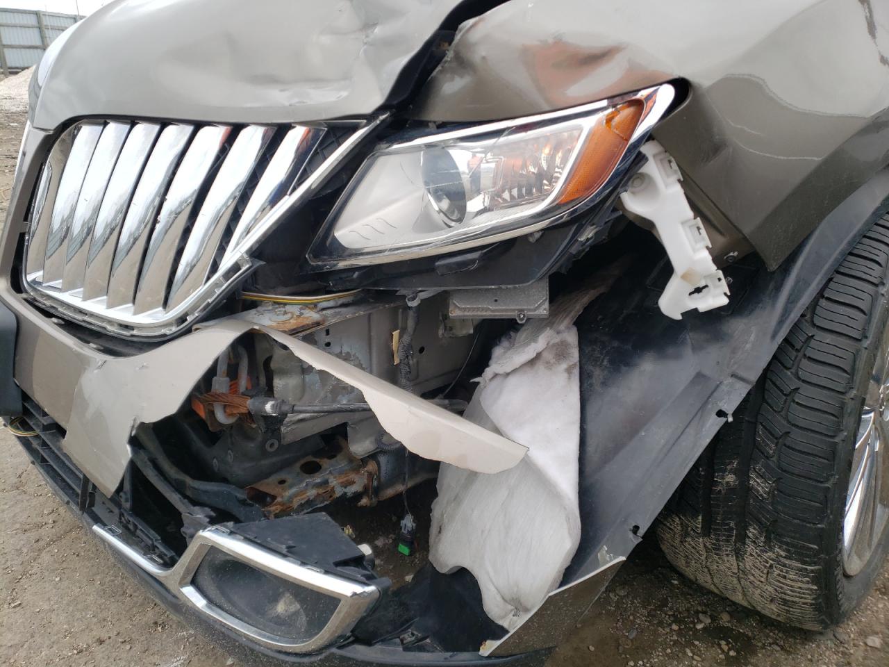 Photo 9 from auction – 2012 LINCOLN MKX with VIN 2LMDJ8JKXCBL08096