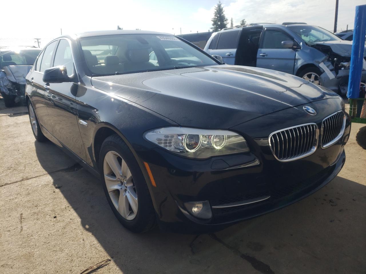 BMW 528 I 2012 con VIN WBAXG5C55CDW85413 - Foto de la subasta