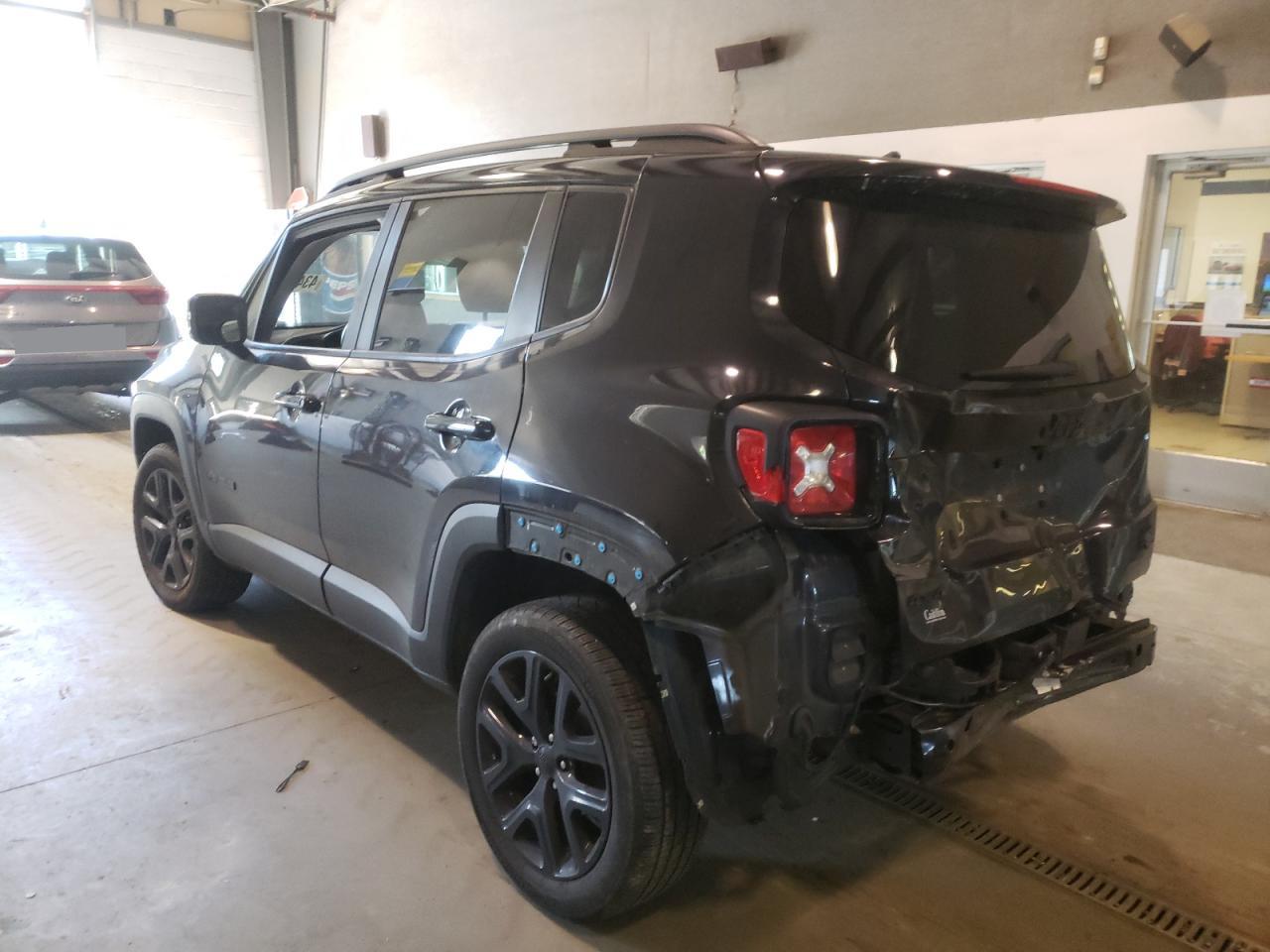 Photo 3 from auction – 2016 JEEP RENEGADE L with VIN ZACCJBBT5GPE19107