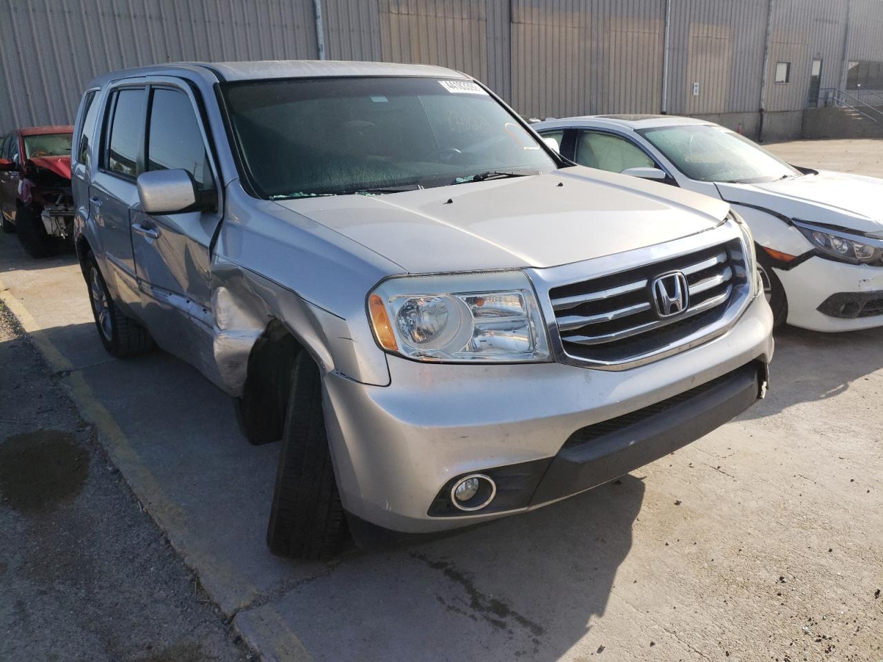 HONDA PILOT EX 2012 with VIN 5FNYF3H46CB026778 - Photo from auction