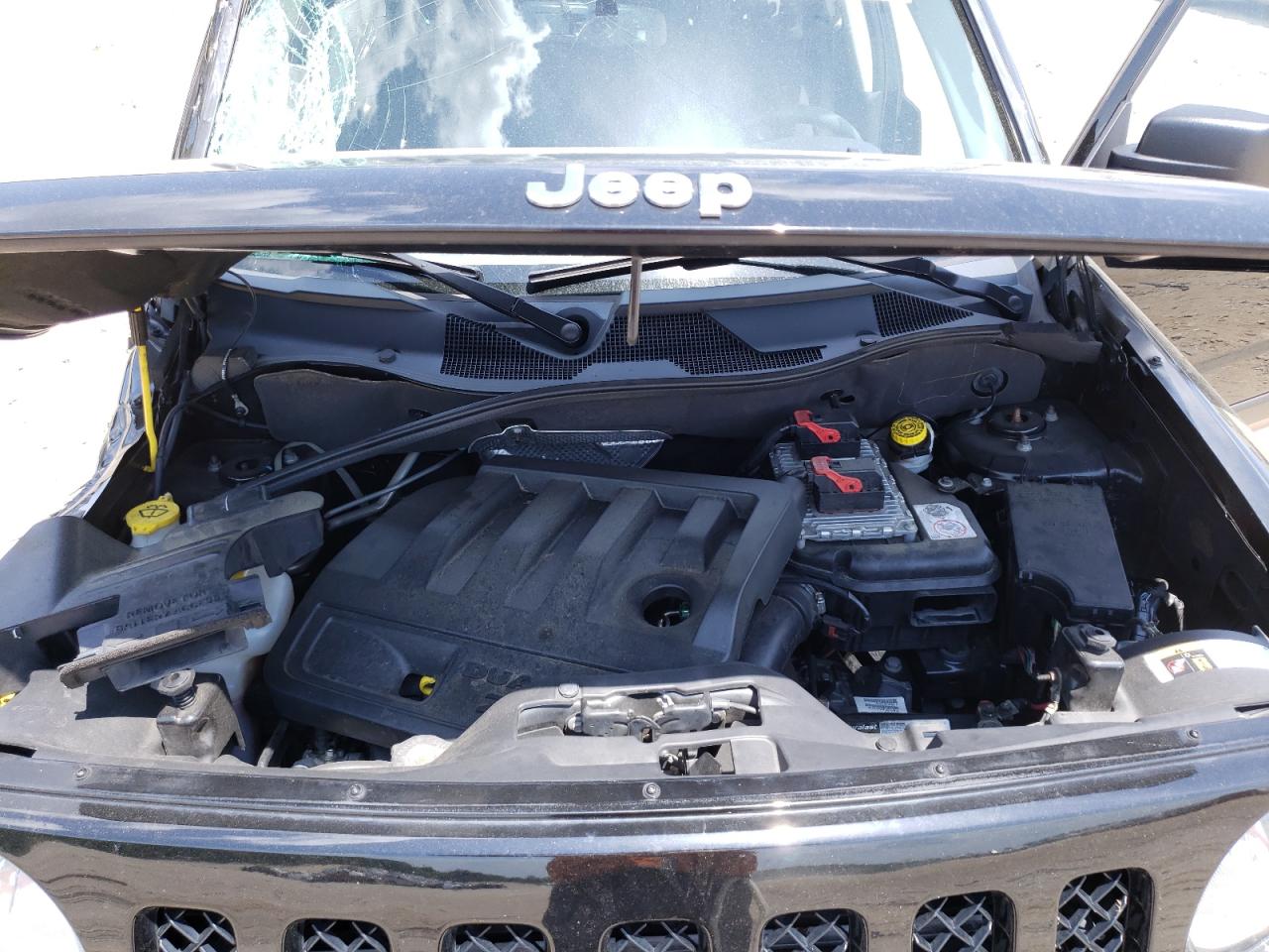 Photo 7 from auction – 2015 JEEP PATRIOT SP with VIN 1C4NJPBB8FD439300