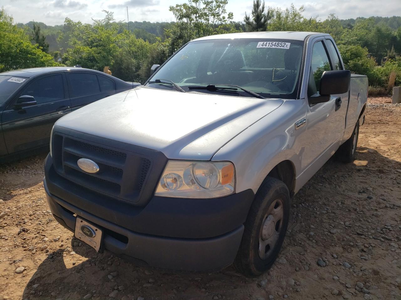 Photo 2 from auction – 2008 FORD F150 with VIN 1FTRF12228KC59440
