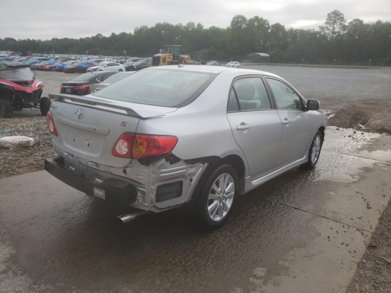 Photo 4 from auction – 2010 TOYOTA COROLLA with VIN 1NXBU4EE5AZ333809