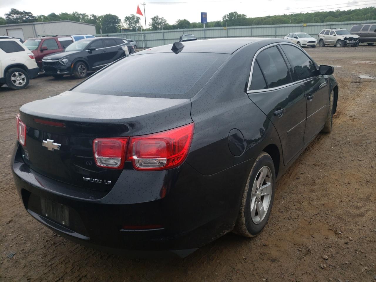 Photo 4 from auction – 2014 CHEVROLET MALIBU LS with VIN 1G11B5SL2EF225861