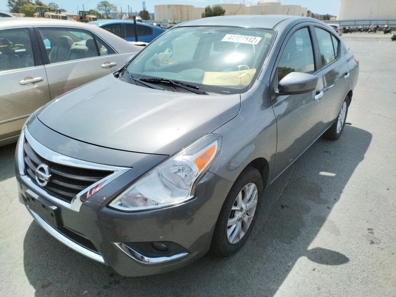 Photo 2 from auction – 2016 NISSAN VERSA S with VIN 3N1CN7AP3GL850322