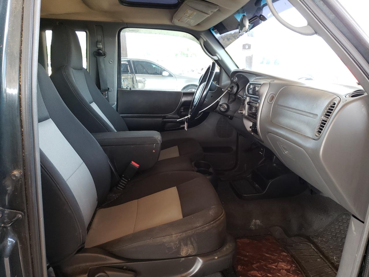 Photo 5 from auction – 2004 FORD RANGER SUP with VIN 1FTZR15E34PB62094