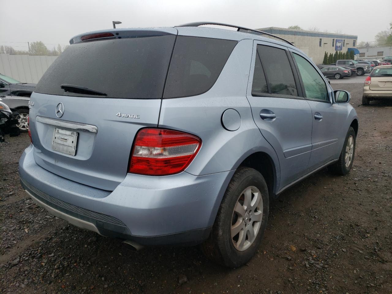 Photo 4 from auction – 2007 MERCEDES-BENZ ML 350 with VIN 4JGBB86E47A229561