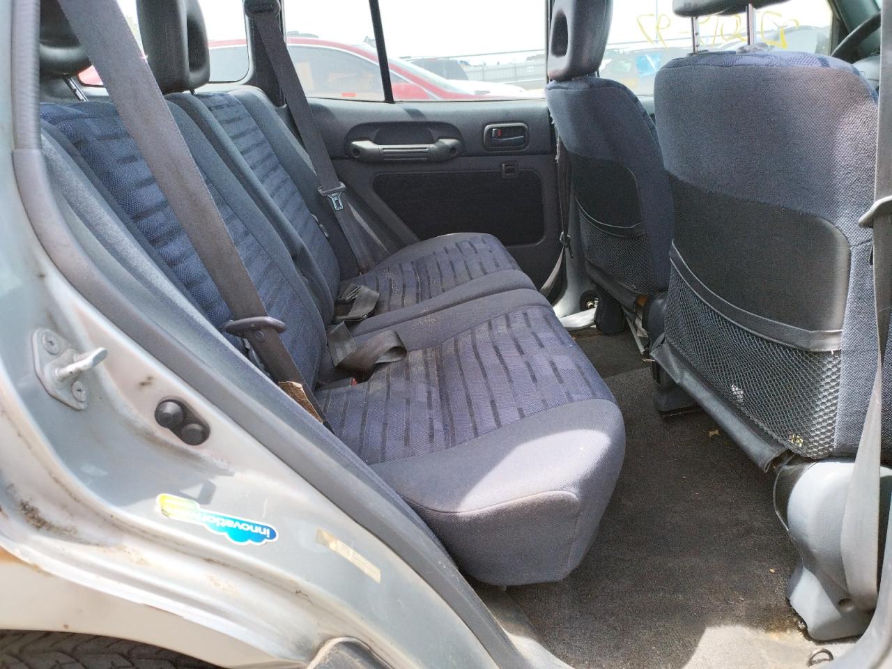 Photo 6 from auction – 1997 TOYOTA RAV4 with VIN JT3GP10V1V7015685