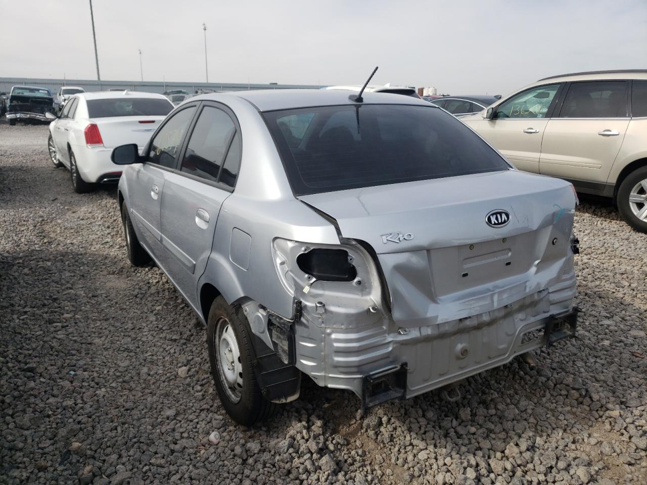 Photo 3 from auction – 2011 KIA RIO BASE with VIN KNADH4A30B6955257