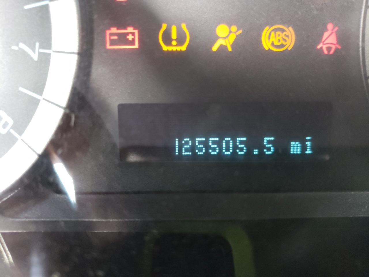 Photo 8 from auction – 2011 FORD ESCAPE LIM with VIN 1FMCU9EG4BKB57125