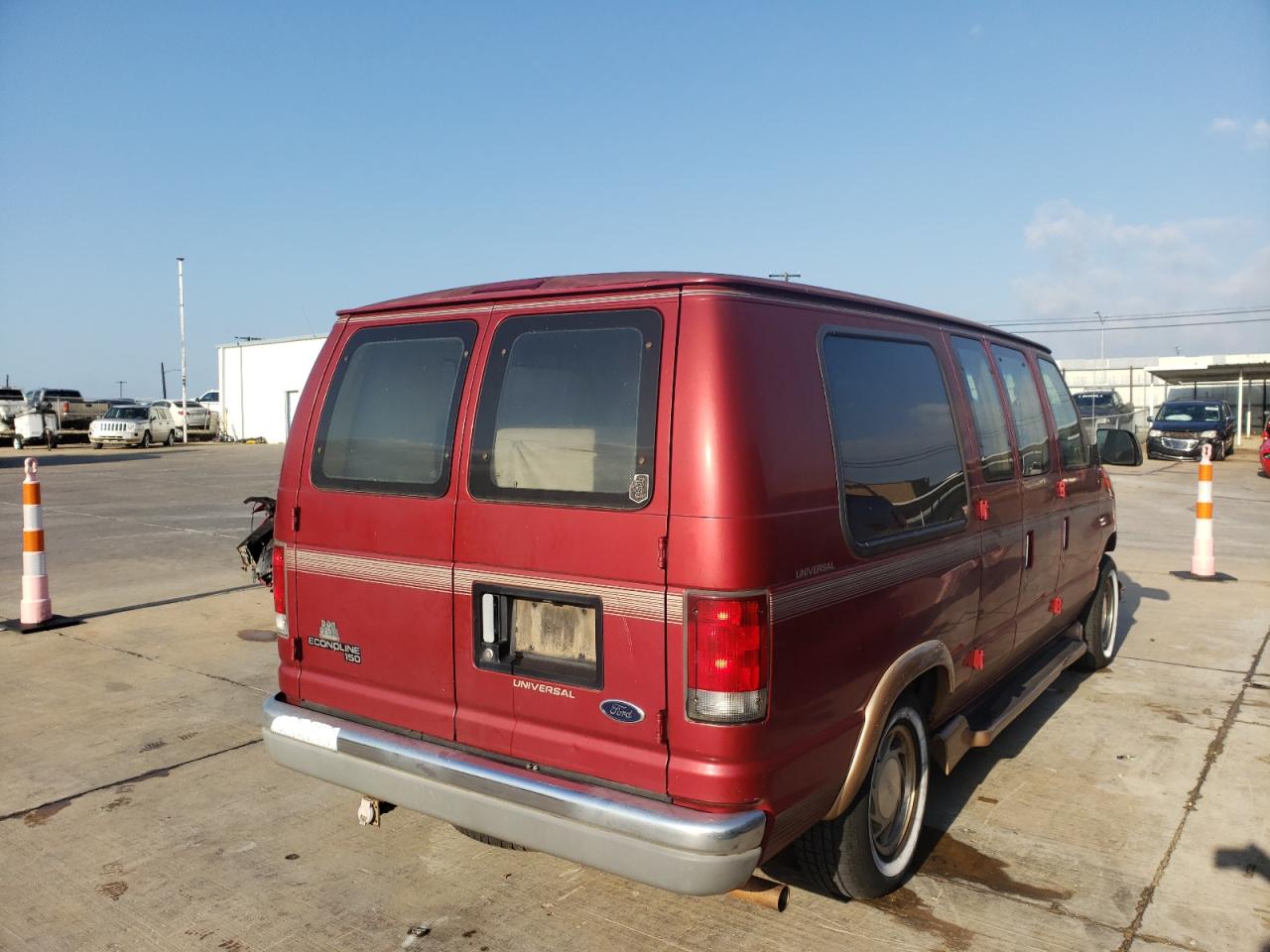 Photo 4 from auction – 1998 FORD ECONOLINE with VIN 1FDRE14LXWHB45474