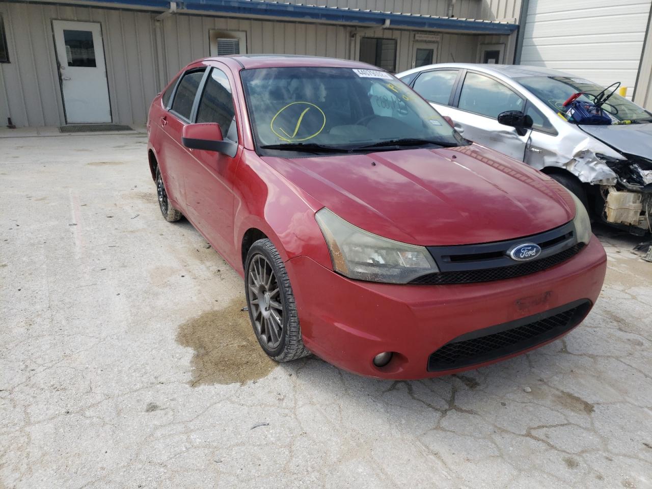 FORD FOCUS SES 2010 with VIN 1FAHP3GN0AW196902 - Photo from auction