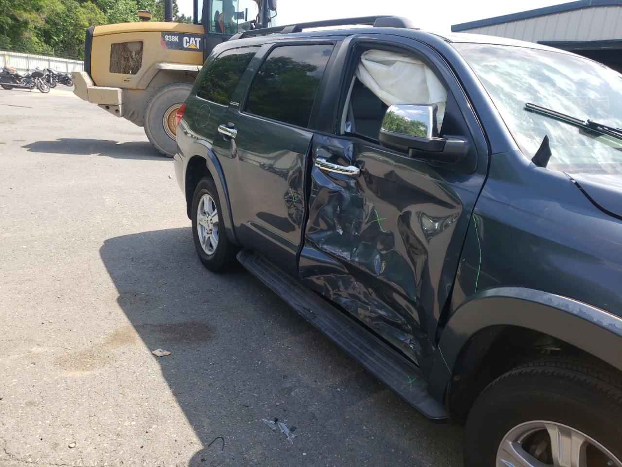 Photo 9 from auction – 2008 TOYOTA SEQUOIA LI with VIN 5TDZY68A38S012555