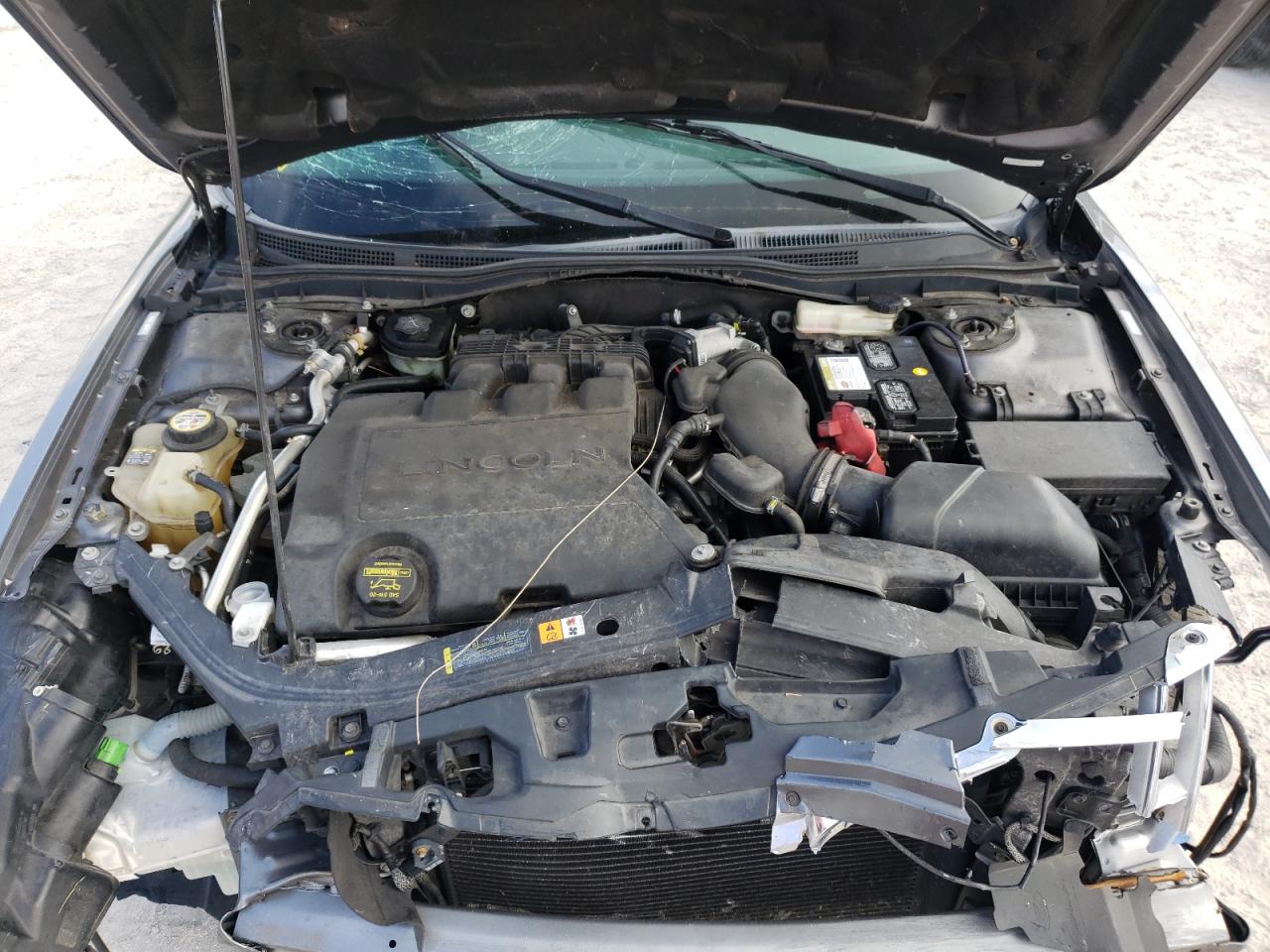 Photo 7 from auction – 2010 LINCOLN MKZ with VIN 3LNHL2GC8AR603345