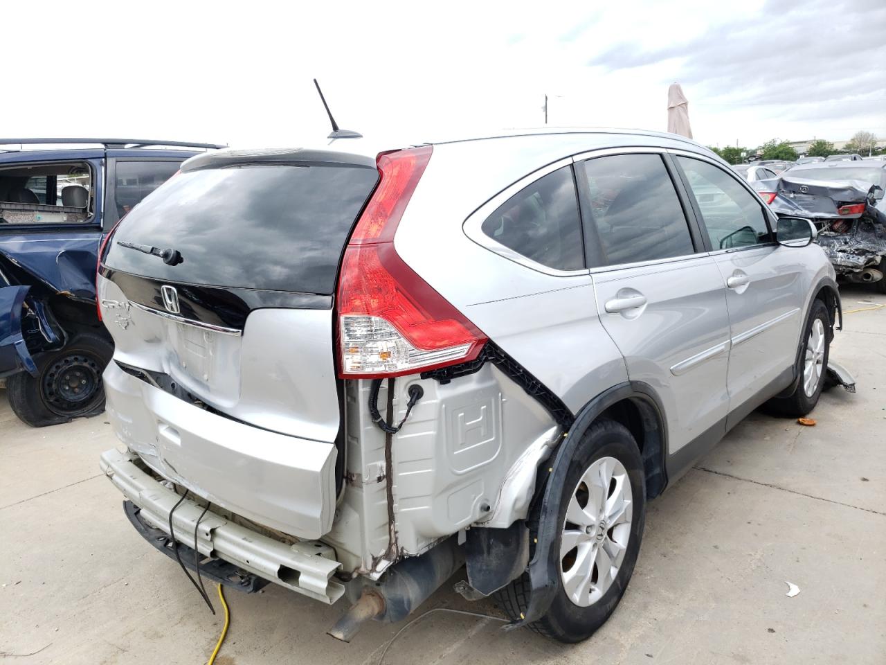 Photo 4 from auction – 2012 HONDA CR-V EXL with VIN 5J6RM3H78CL033226