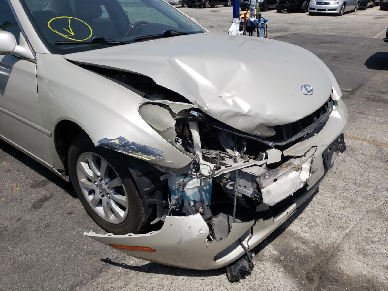 Photo 9 from auction – 2003 LEXUS ES 300 with VIN JTHBF30G930144977