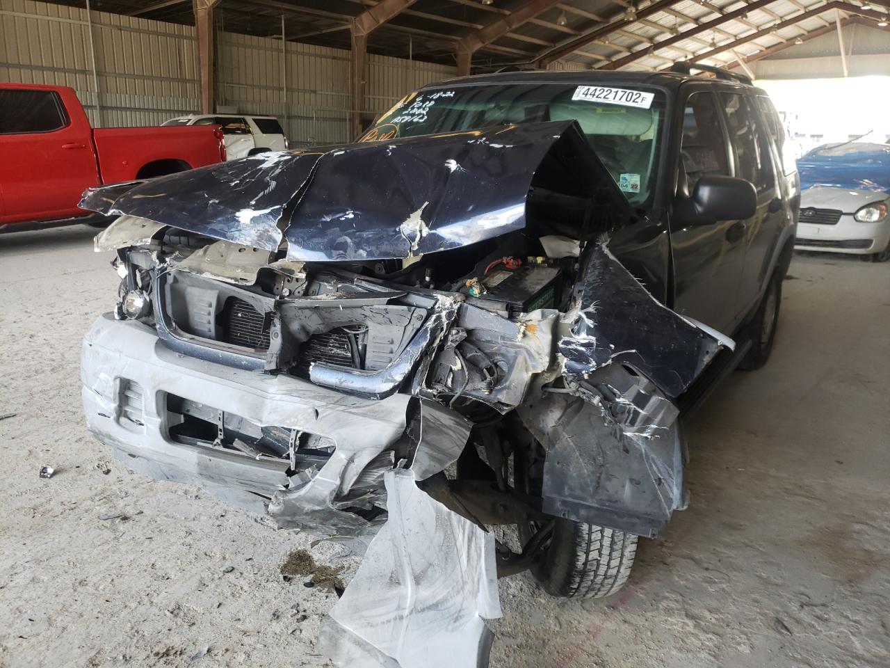 Photo 2 from auction – 2002 FORD EXPLORER X with VIN 1FMZU62E02ZA59163