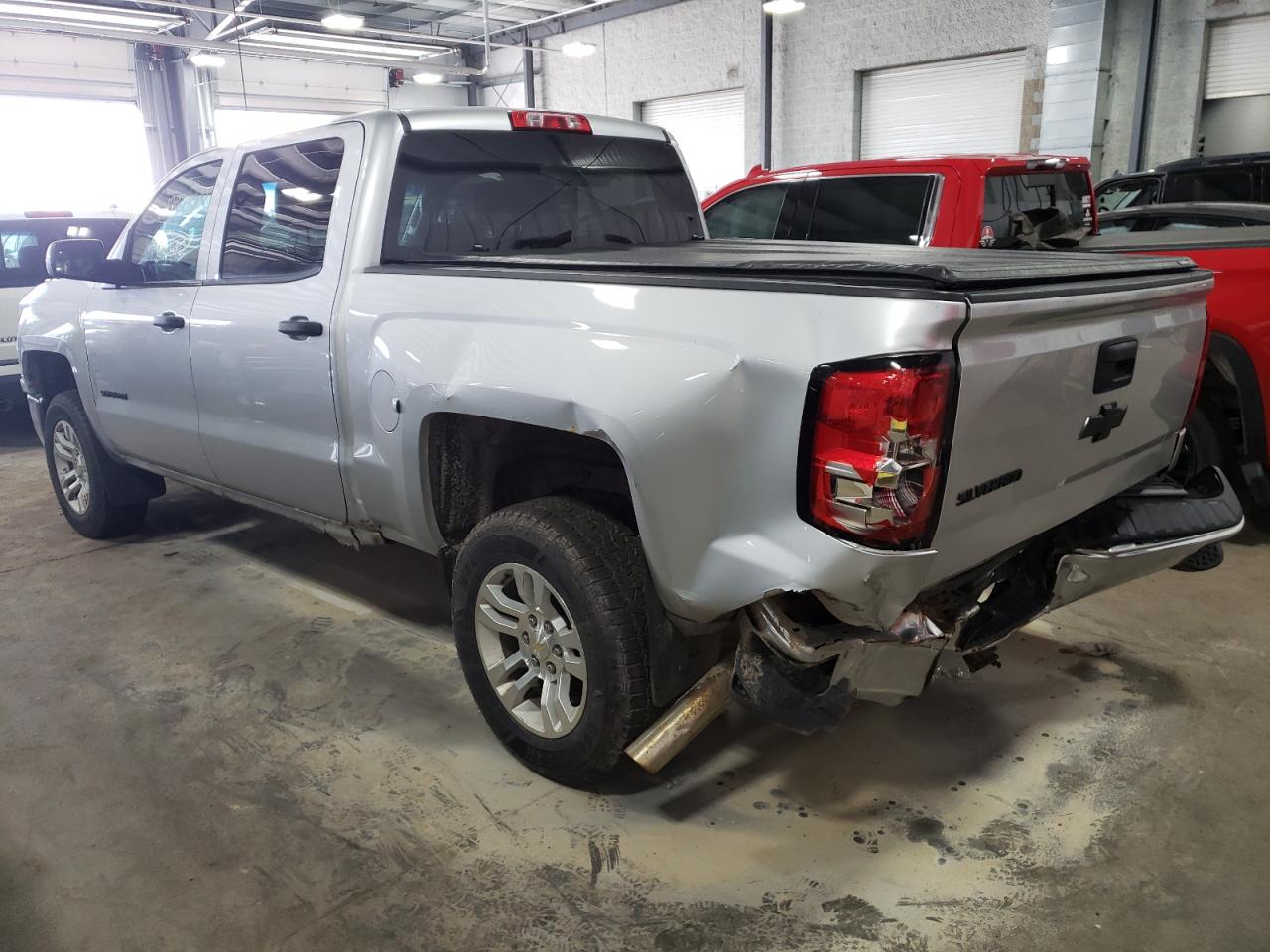 Photo 3 from auction – 2014 CHEVROLET SILVERADO with VIN 3GCUKREC5EG437336