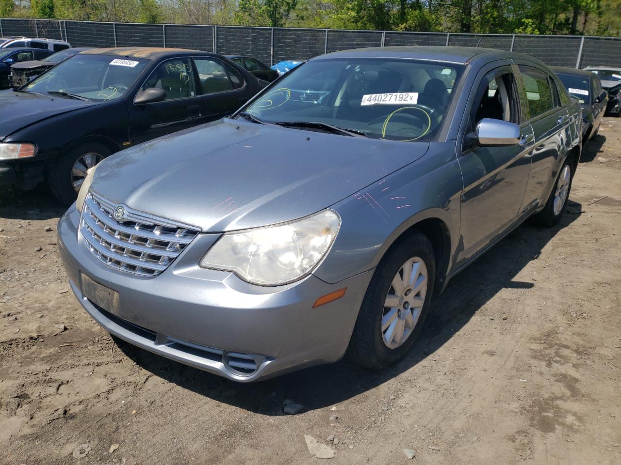 Photo 2 from auction – 2010 CHRYSLER SEBRING TO with VIN 1C3CC4FBXAN131093