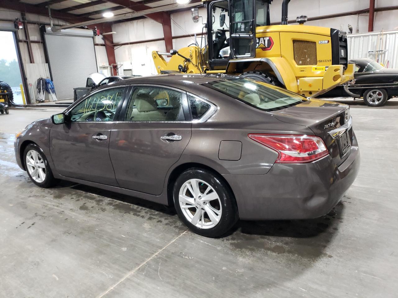 Photo 3 from auction – 2013 NISSAN ALTIMA 2.5 with VIN 1N4AL3AP8DC268569