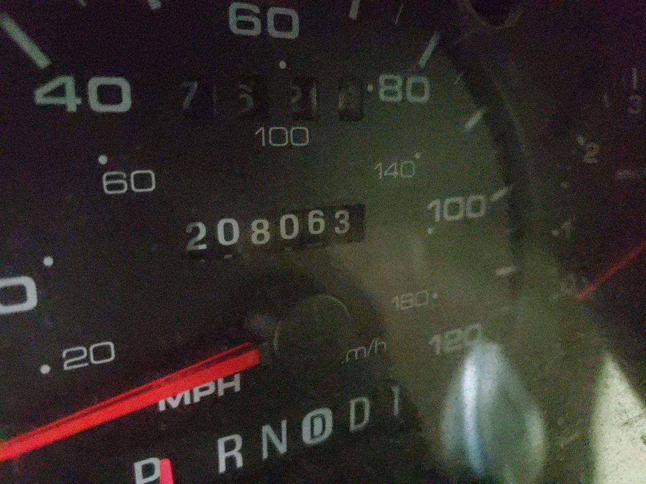 Photo 8 from auction – 2003 FORD TAURUS SE with VIN 1FAFP53U73G195050
