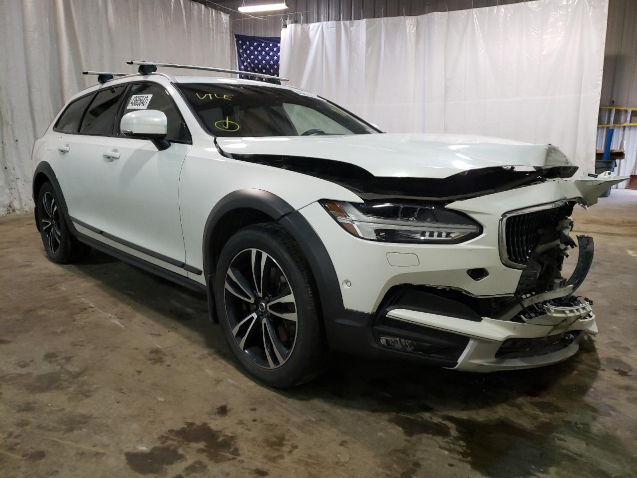 VOLVO V90 CROSS 2018 with VIN YV4102NK4J1022862 - Photo from auction